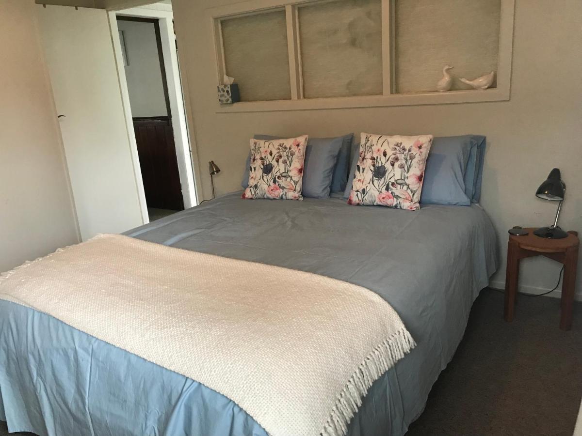 Serendipity Wharf Cottage Tairua Esterno foto